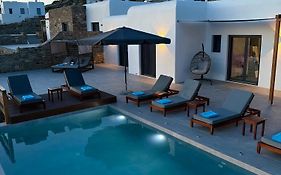Pearl Of Mykonos
